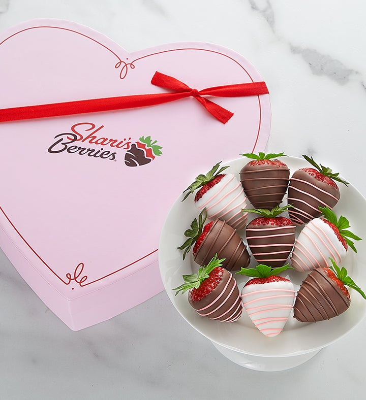 Mother's Day Drizzled Strawberries™ in Heart Box