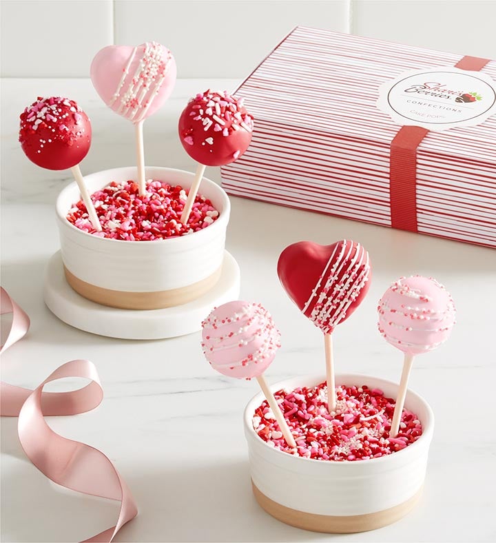 Valentine's Day Cake Pops With Berries