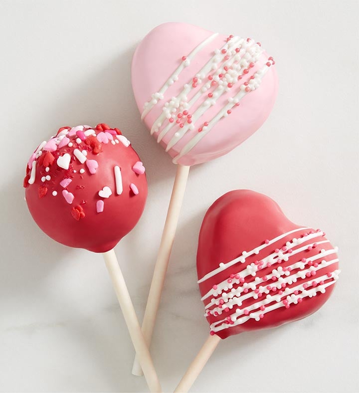 Valentine's Day Cake Pops With Berries