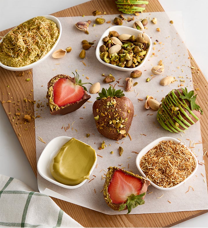 Dubai Chocolate Covered Strawberries